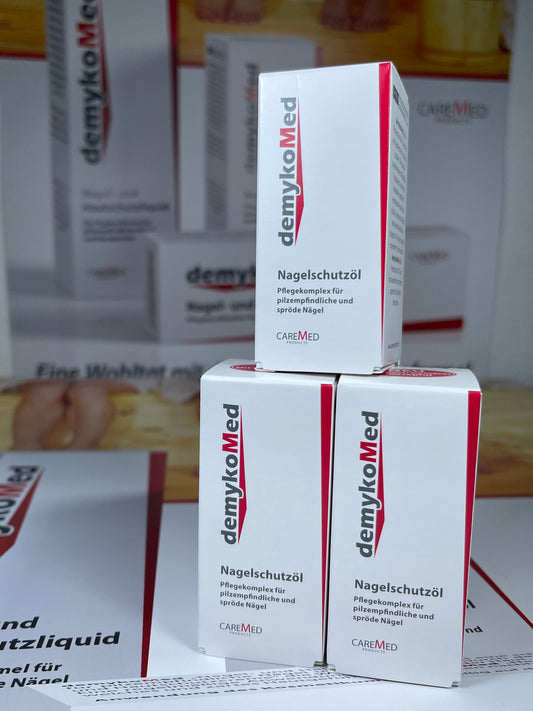 DemykoMed Italia Olio protettivo per unghie cura per unghie fragili e sensibili ai funghi. 15ml