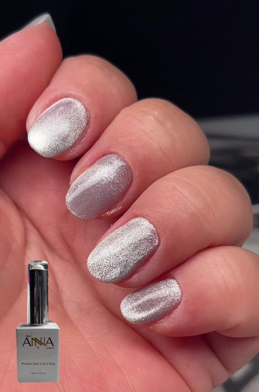 Gel Polish Cat’s Eye